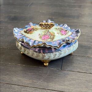 Vintage Lovers Blue and Gold Trimmed Porcelain Box Made In Japan